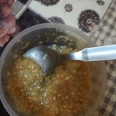 A picture of Kachri ki chutney.