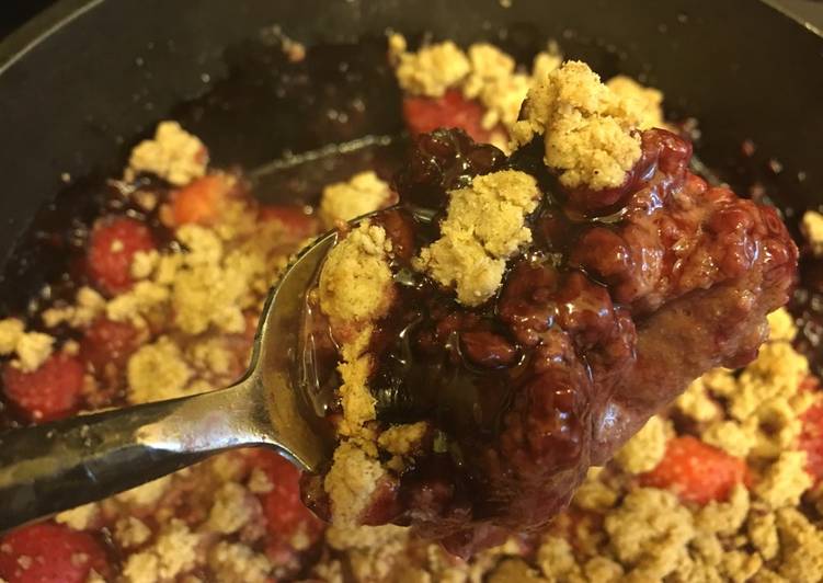 Simple Way to Make Homemade Gluten Free Primal Berry Cobbler in Cast Iron
