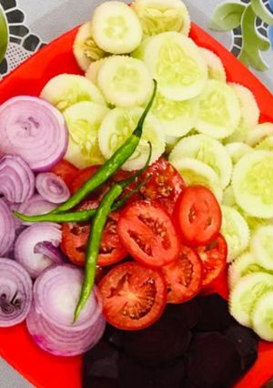 A picture of Green Salad.