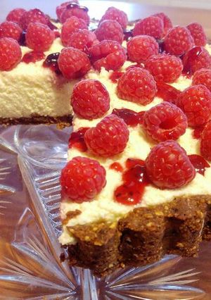 Fehércsokis, túrókrémes keksz"pite" recept fotója