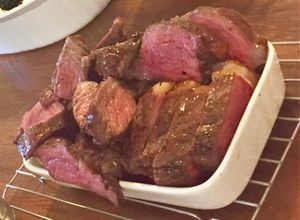 Una foto de Carne en Mantequilla de Romero