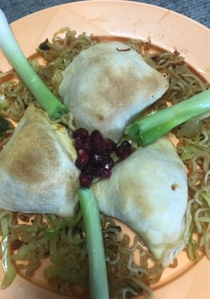 A picture of Chinese Samosa by Sharayu.