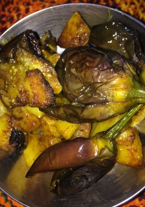 A picture of Patatoes brinjal fry.