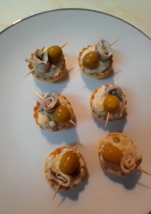 Una foto de Canapés de boquerones