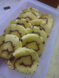 Foto resep Bolu gulung ekonomis (cuma 3 telur)