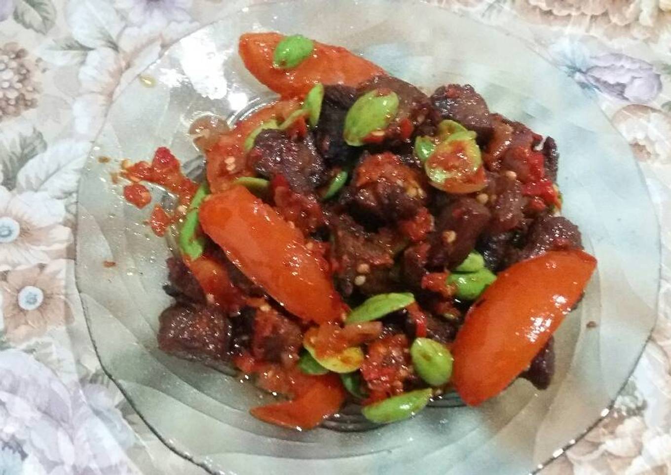 Daging sambel petai