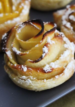 Una foto de Rosas de manzana y mango