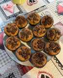 Banana-chocolate protein muffins