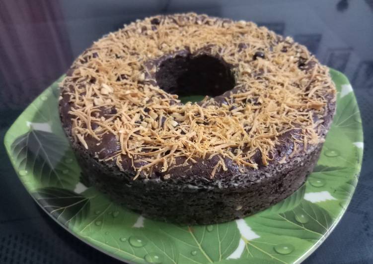 Brownies Coklat Topping Keju Kacang