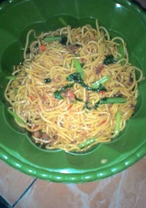 Foto resep Mie goreng sederhana(tanpa ayam&telor)
