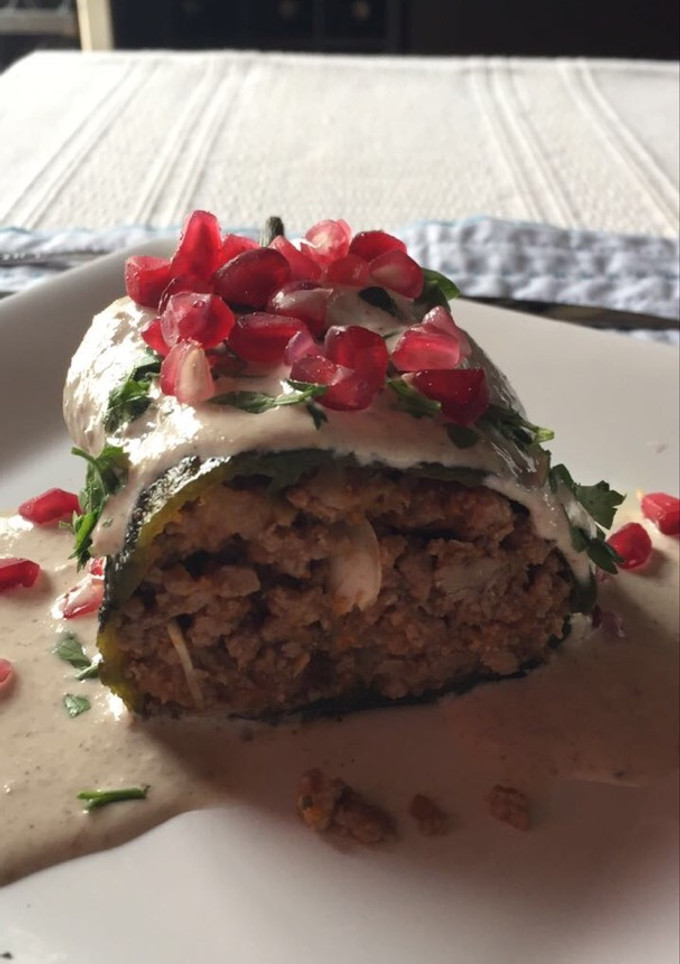 Una foto de Chiles en Nogada