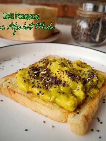 Langkah Mudah untuk Membikin Resep Roti Panggang Selai Alpukat Madu yang Bikin Ngiler Anti Ribet, Menggugah Selera