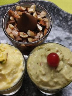 चॉकोलेट- केसर आणि पान श्रीखंड (chocolate kesar ani pan shrikhand recipe in marathi) रेसिपी चे मुख्य फोटो