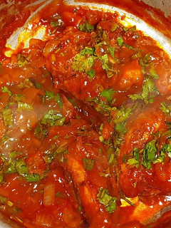 A picture of Sweet chicken sauce.