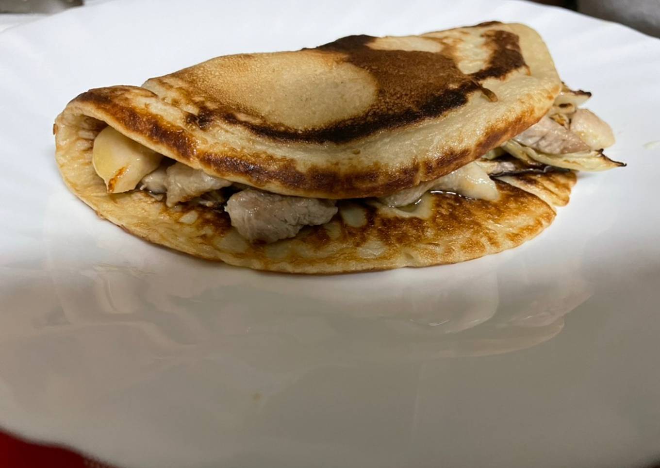 Tortitas de leche de avena con bacon, cebolla y berenjena