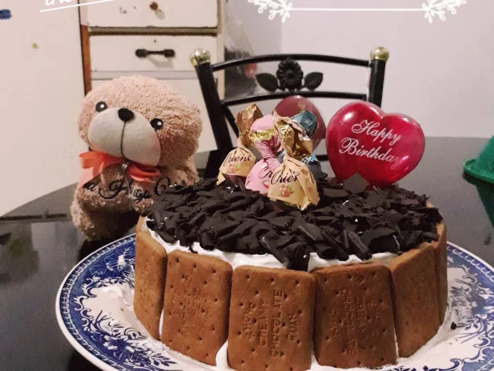 Cara Gampang Membikin Resep  Cake Ulang Tahun Coklat (Birthday Cake 🍰) yang Enak Banget, Menggugah Selera