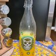 Boisson énergisante et detoxifiante au gingembre, menthe, citron et épices