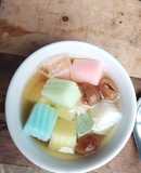 Chè khúc bạch ngũ sắc