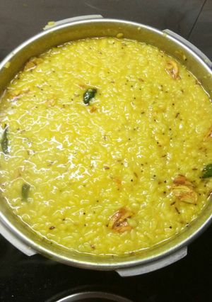A picture of Moong Dal khichdi.