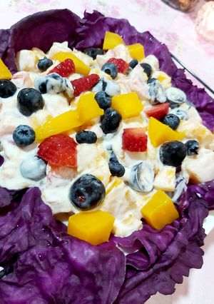 A picture of Fresh Fruit Salad.