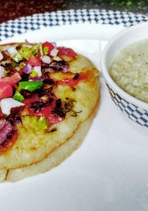 A picture of Rava Uttapam.