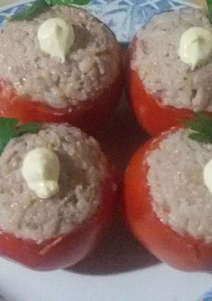 Una foto de Tomates rellenos🍅