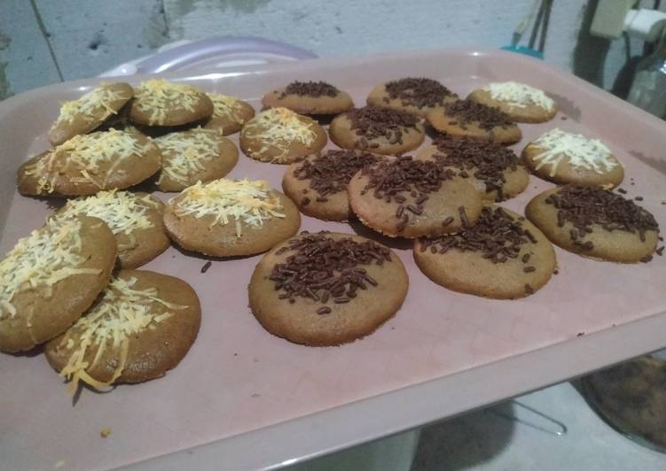 Kue kering coklat