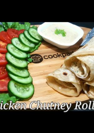 A picture of Chicken Chutney Roll 😋.