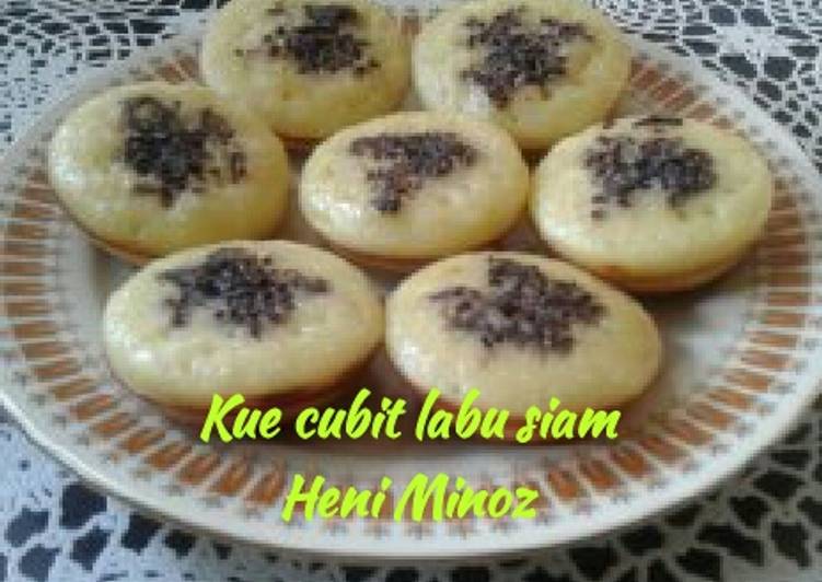 Cara Musim Dingin Di RumahKue cubit labu siam