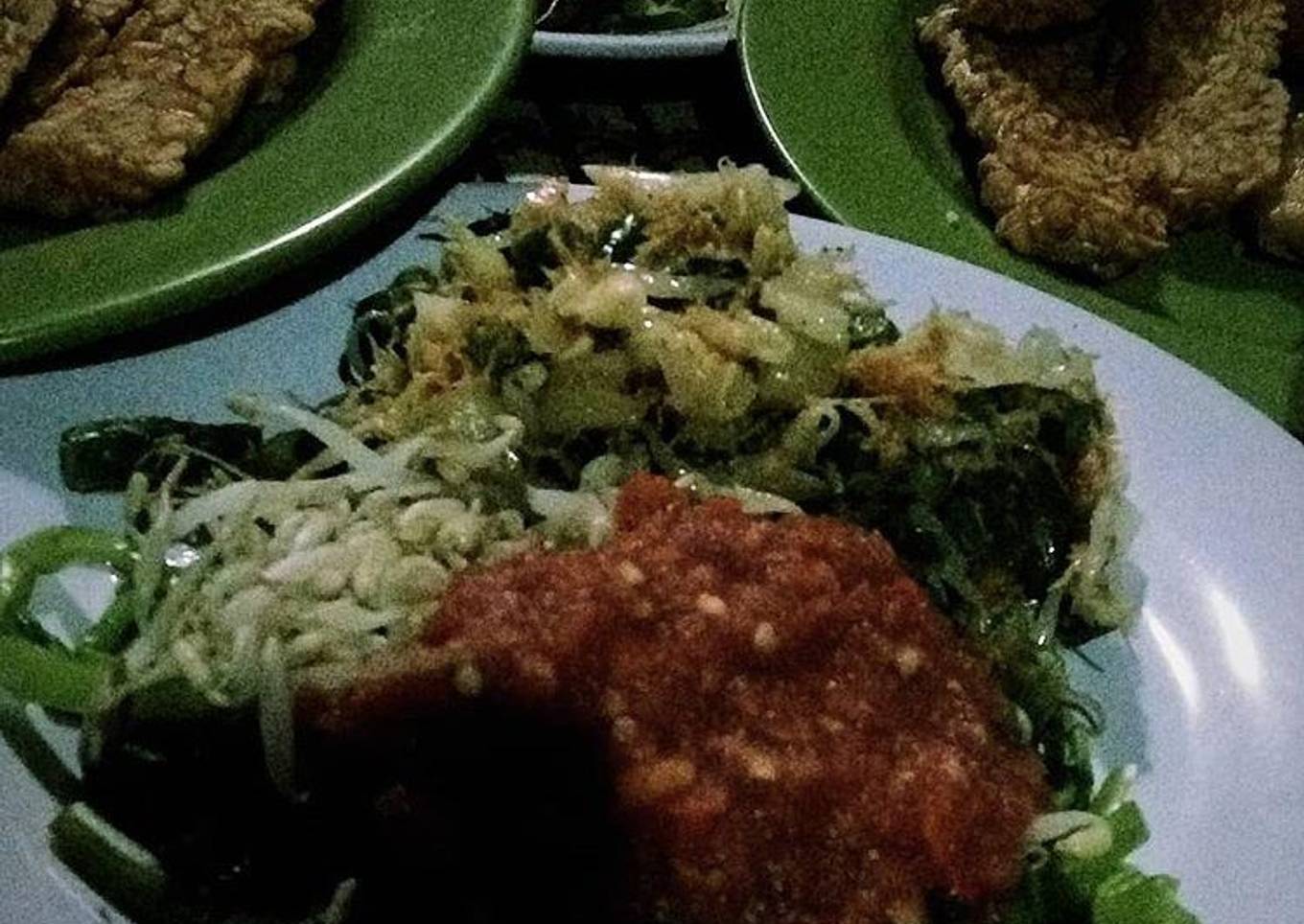 Plecing Kangkung khas Lombok