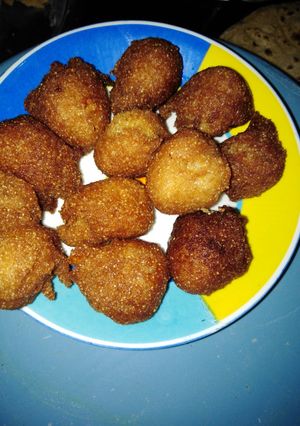 उड़ीसा स्पेशल गुलगुले(Odisha special gulgule recipe in Hindi) रेसिपी मुख्य फोटो
