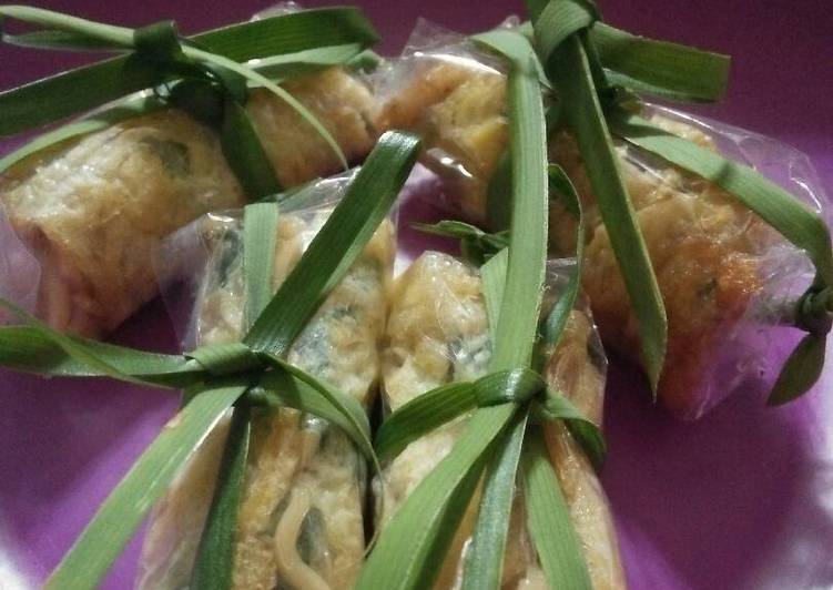 Resep TELUNG KUJO(telur gulung kuning ijo) | Langkah Membuat TELUNG KUJO(telur gulung kuning ijo) Yang Mudah Dan Praktis
