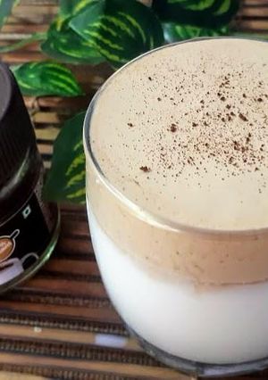 A picture of Dalgona coffee.