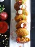 Moong tomato mini kachori
