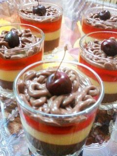 صورة لوصفة حلى طبقات بارد