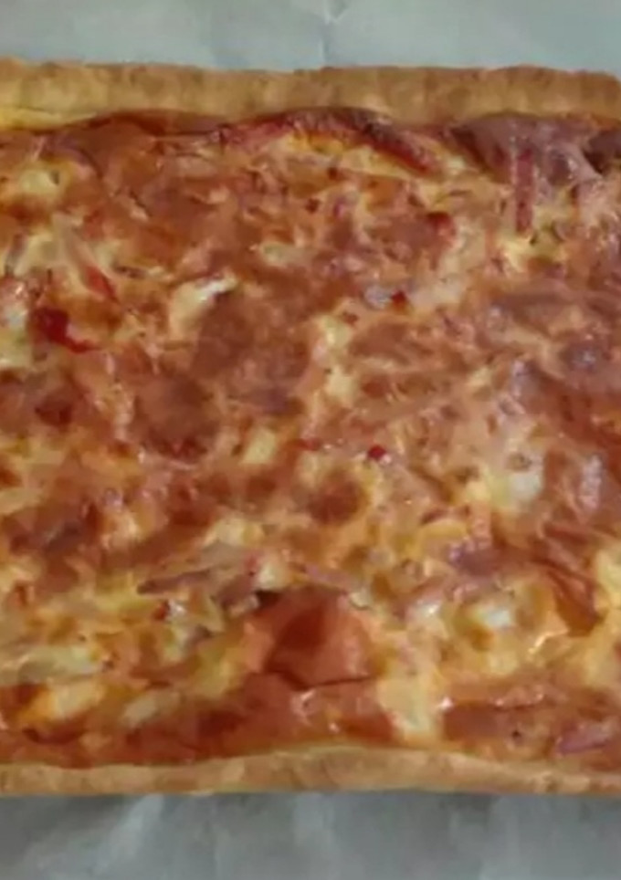 Una foto de Quiche de jamón, queso y bacon