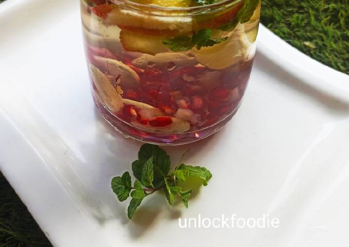 Fruits, honey, Almond, lime and Mint detox drink