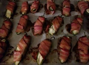 Foto principal de Botanas de chiles jalapenos rellenos con tocino