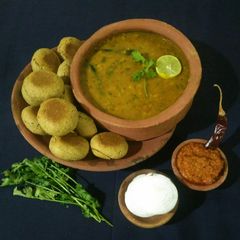 A picture of Dal bati.
