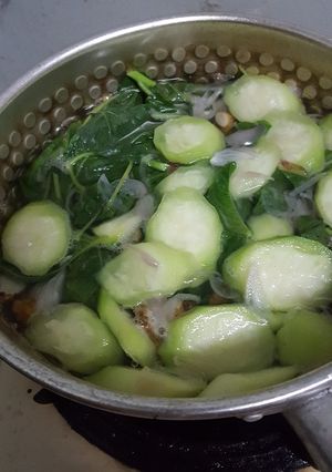 Foto resep Bening oyong dan bayam