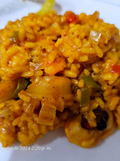 Una foto de Arroz de calamar