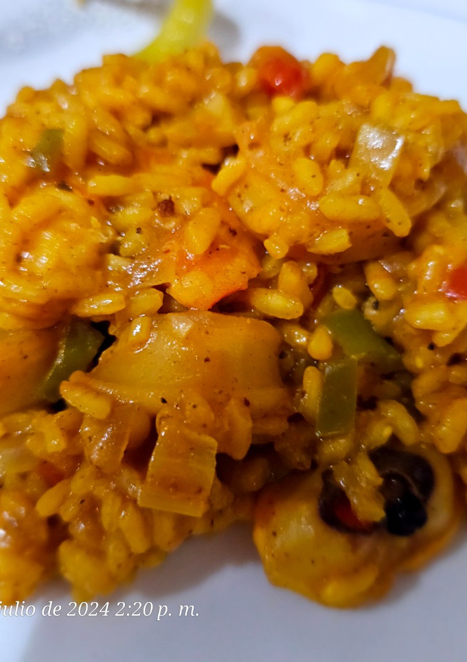 Una foto de Arroz de calamar