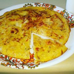 A picture of Spanish omlette.
