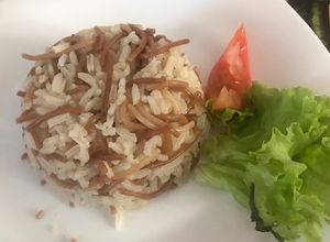 Una foto de Arroz con fideos (cabellos de ángel)