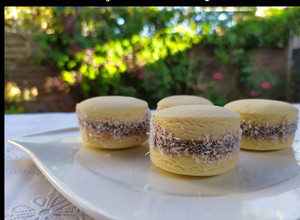 Una foto de Alfajores de maizena