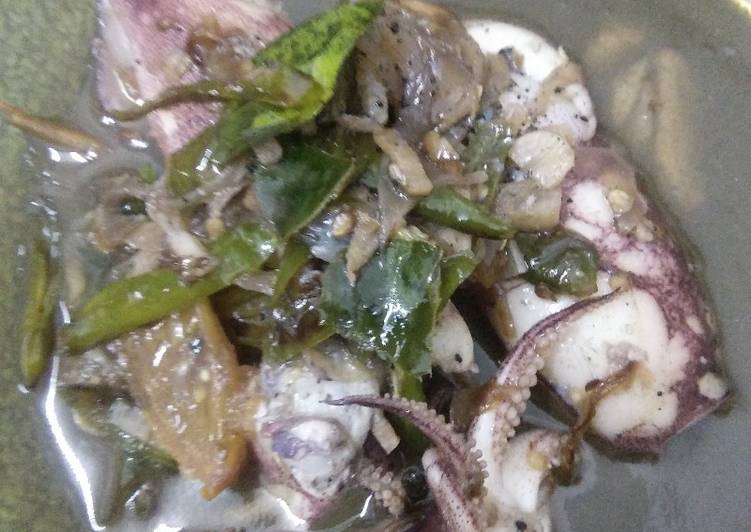 Resep Sotong bumbu rujak dgn kuah nyemek² (BHS. Jawa) Lezat