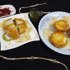A picture of Idli vada.