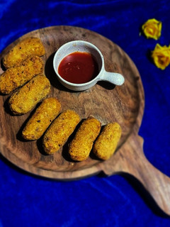 மொறு மொறு எக் பிங்கர்(egg finger recipe in tamil) செய்முறை முக்கிய புகைப்படம்