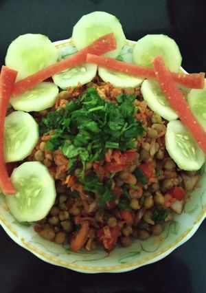 A picture of Black chana salad.