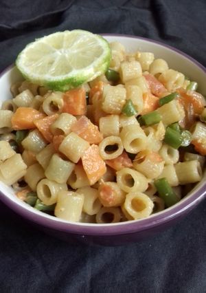 A picture of Cheddar Cheese Veggie Pasta.